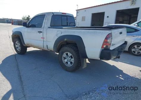 2011 Toyota Tacoma z USA, uszkodzony, nr VIN 5TFPX4EN5BX006148